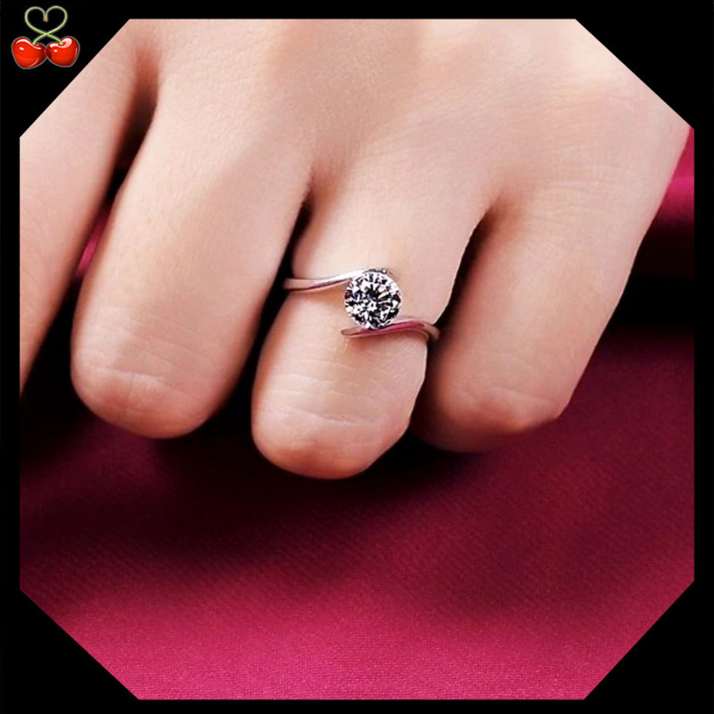 🍒 SWIRL 925SS CZ Silver 🍥 Ring